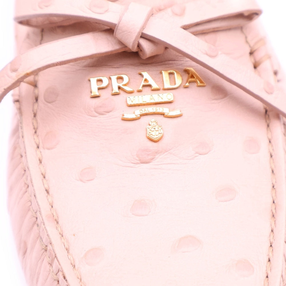 PRADA(プラダ) ドライビングシューズ シューズ ゴールド金具 ピンク ローファー レディース