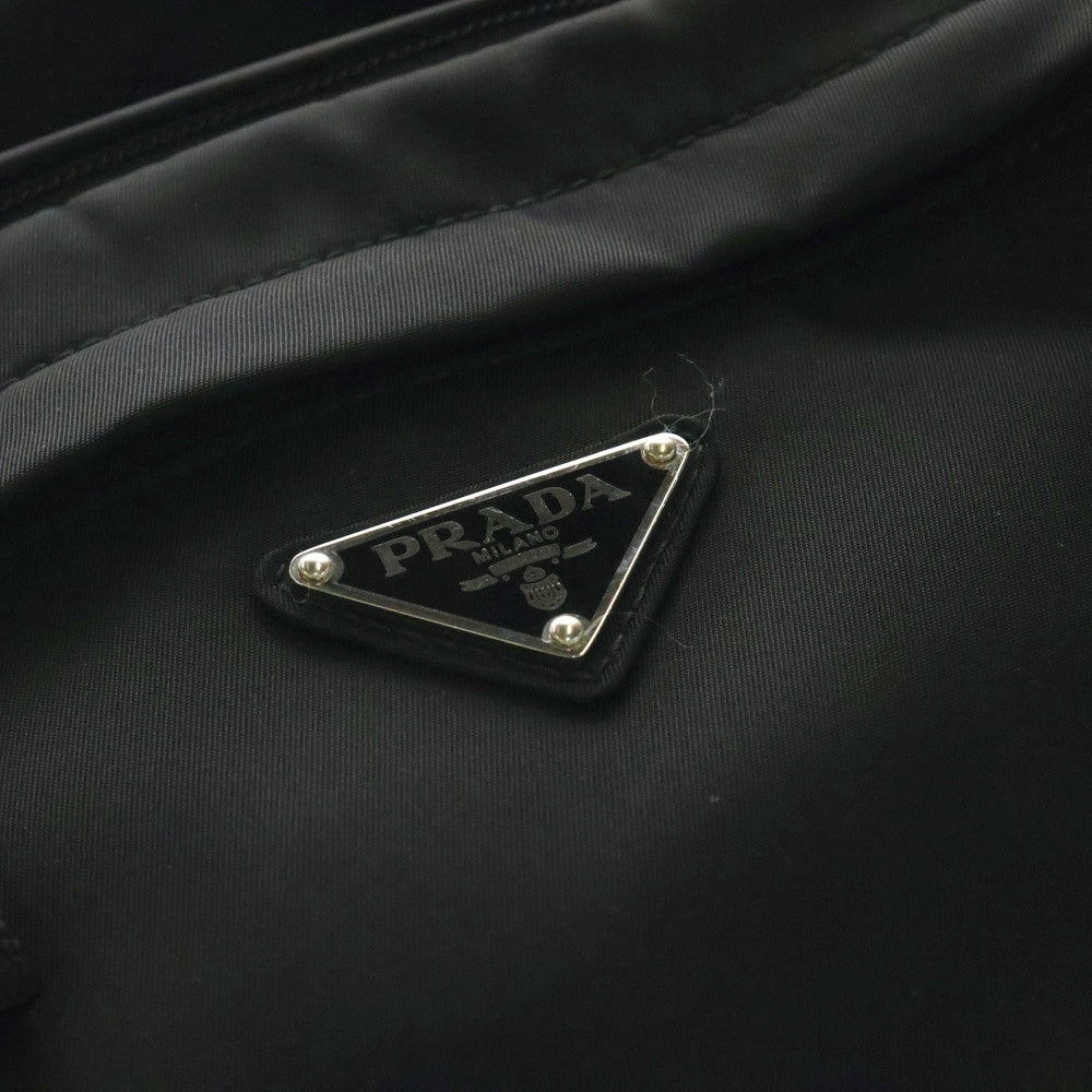 PRADA(プラダ) ボディバッグ ウエストバッグ ショルダーバッグ ブラック ロゴ三角プレート シルバー金具 ナイロン 2VL005