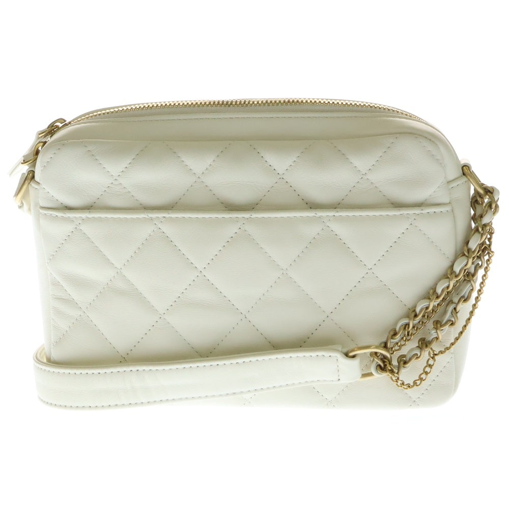 CHANEL(シャネル) ココマーク マトラッセ スモール ラムスキン チェーンレザーショルダーバッグ カメラバック ホワイト レディース