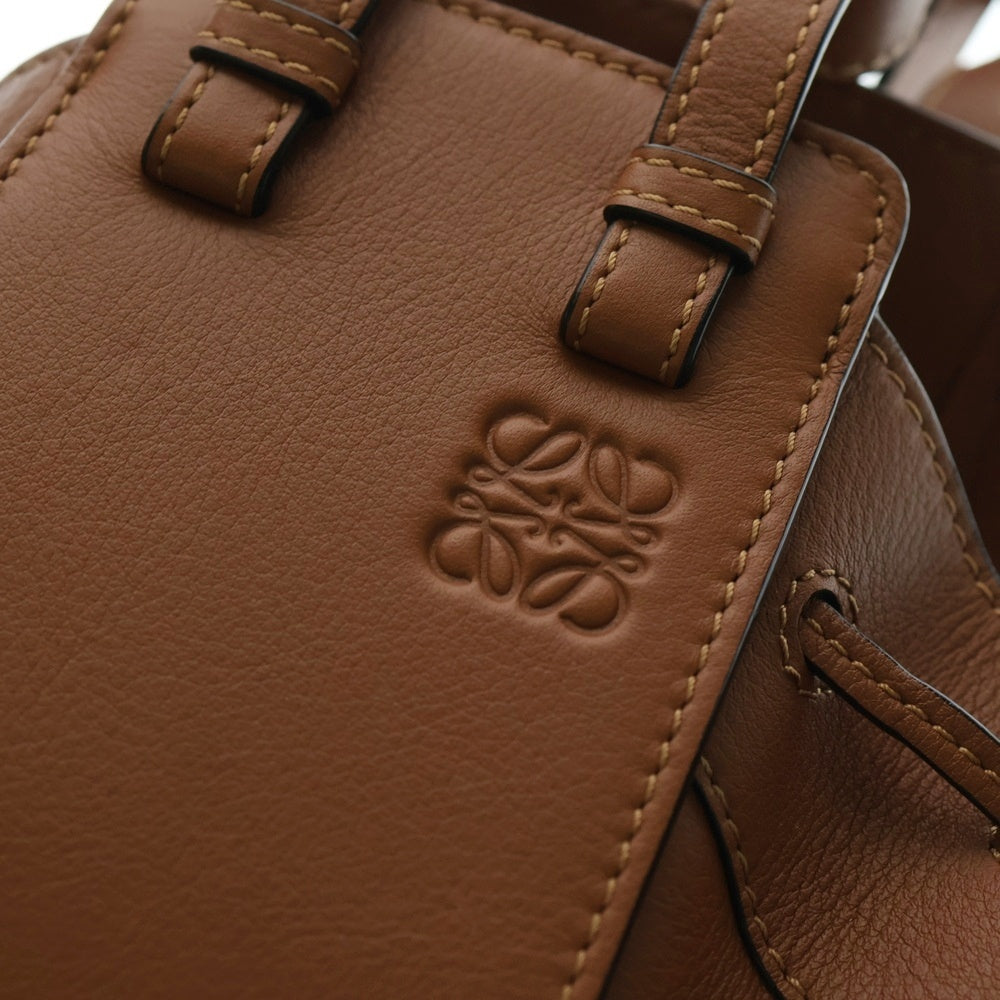 LOEWE(ロエベ) ハンモック ミニ タン 2WAYバッグ ハンドバッグ ショルダーバッグ ブラウン シルバー金具 レザー レディース
