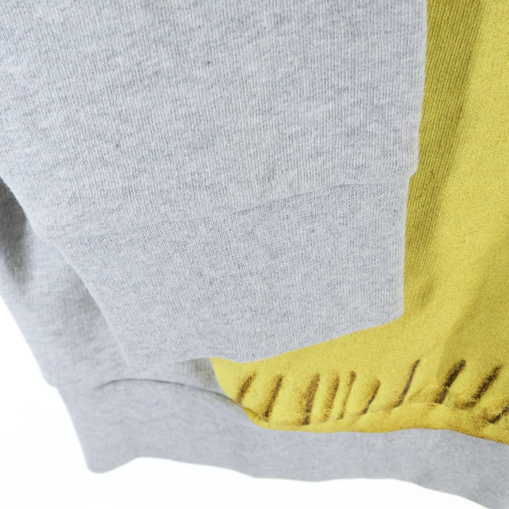 J.W.ANDERSON(ジェー ダブリュー アンダーソン) トロンプルイユ プリント ロゴ刺繍 クルーネック プルオーバースウェットトレーナー グレー/イエロー JW0170PG1216907