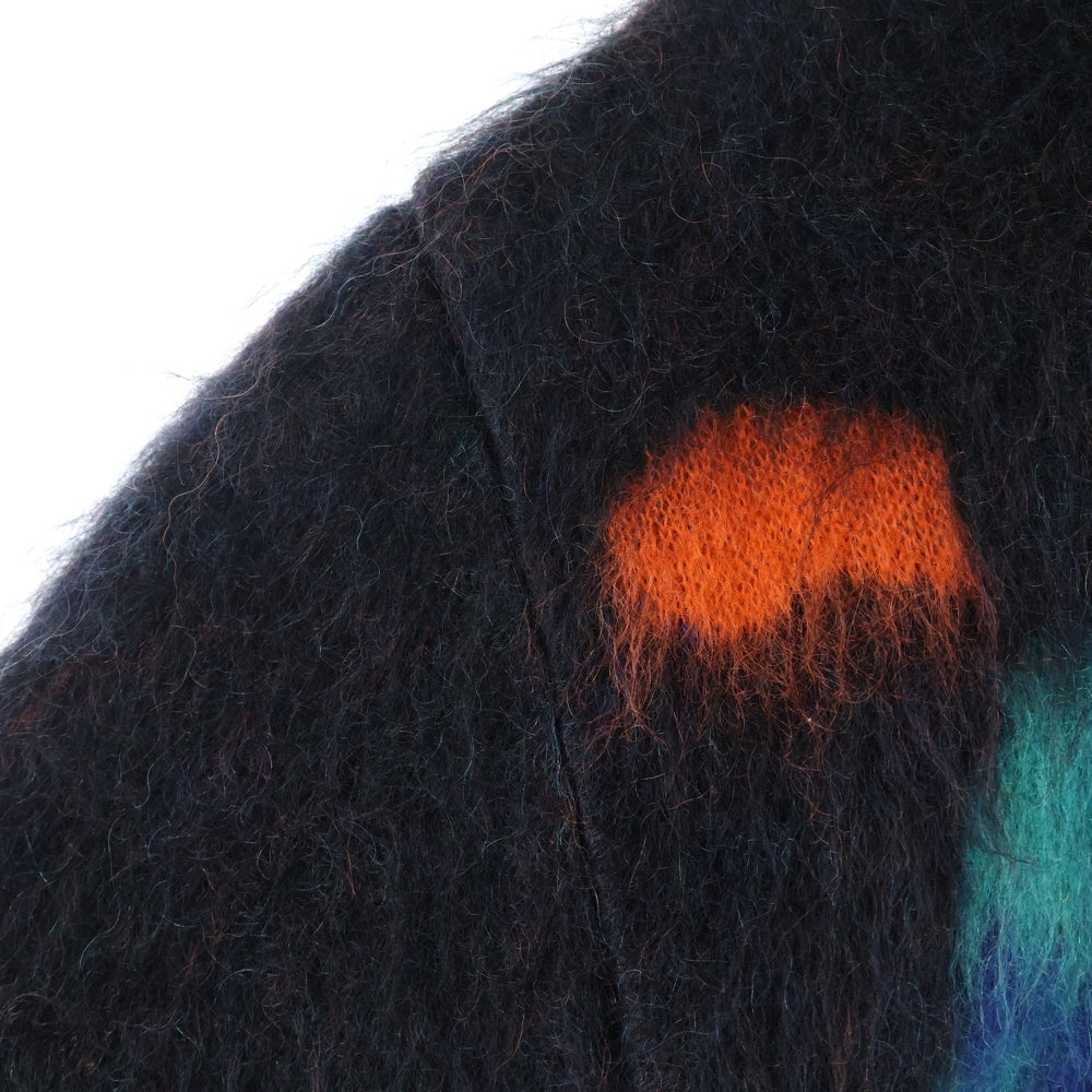 LOUIS VUITTON(ルイヴィトン) 23SS バタフライ ジャガード モヘア クルーネック プルオーバー 長袖ニット セーター ブラック/グリーン RM231M NE5 HON11W