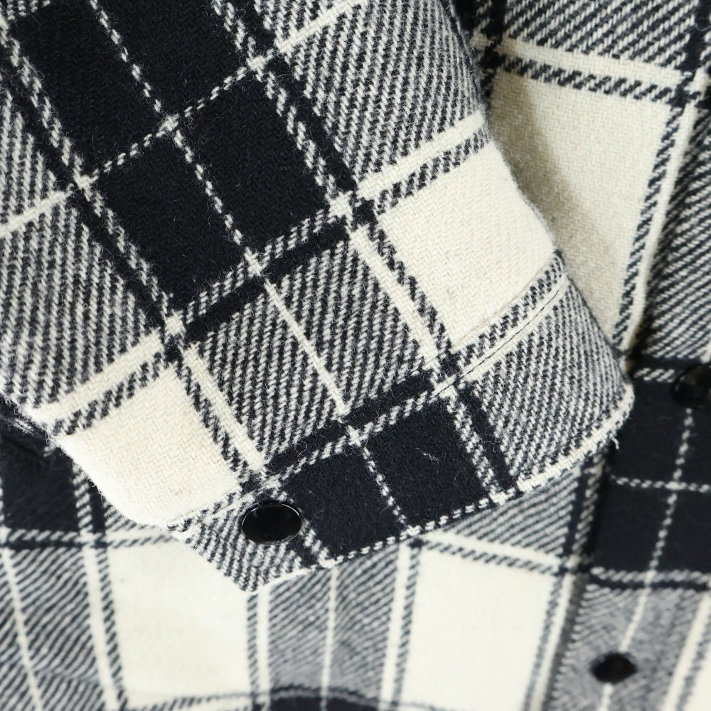 CELINE(セリーヌ) 21AW キルティング フランネルシャツ フーデッドロゴブルゾン フード付ジャケット 2W4100010 ホワイト/ブラック