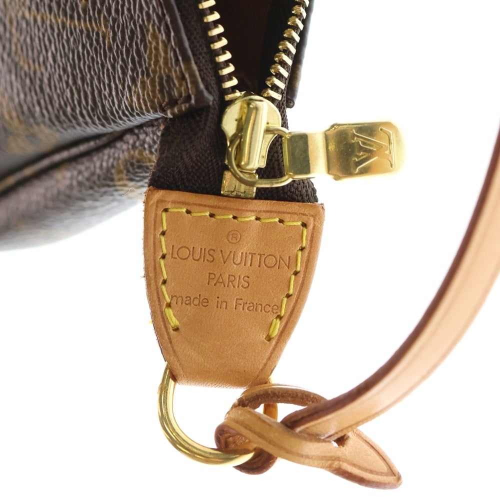 LOUIS VUITTON(ルイヴィトン) モノグラム ポシェットアクセソワール