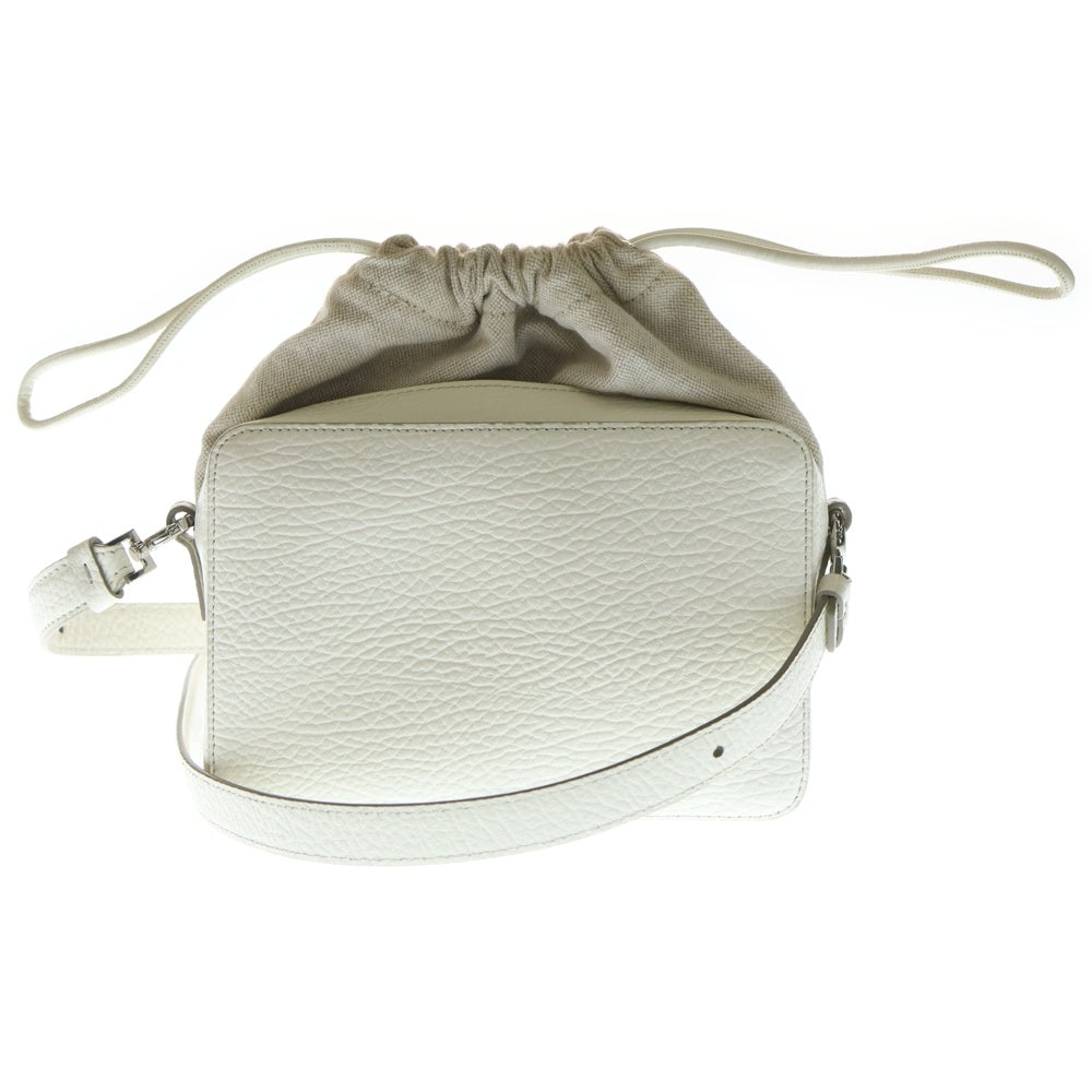 Maison Martin Margiela(メゾンマルタンマルジェラ) 5AC ショルダーバッグ ミニバッグ 巾着バッグ ホワイト レザー SB1WG0018 シルバー金具 レディース