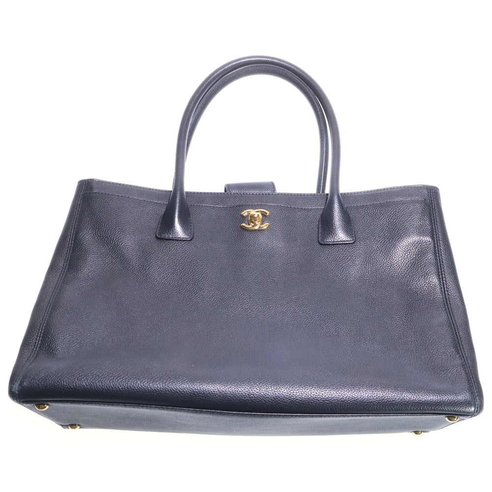 CHANEL　シャネル　ココマーク　レザー　ターンロック　トートバッグ CHANEL(シャネル) エグゼクティブトート ココマーク ターンロック