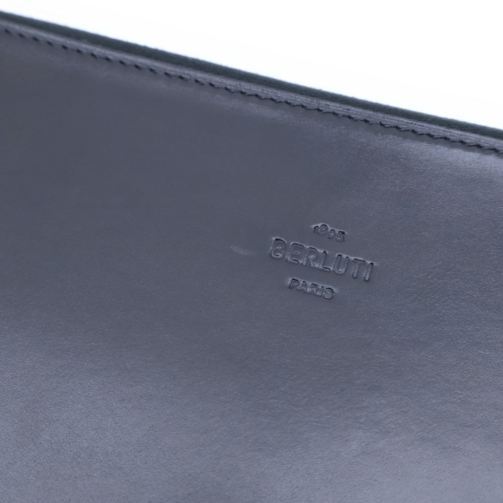 Berluti(ベルルッティ) ニノGM カリグラフィ ブラック レザー ハンドバッグ クラッチバッグ