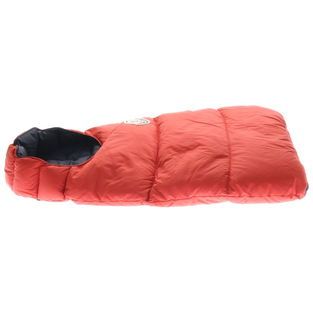 MONCLER(モンクレール) ワッペンロゴ ダウン おくるみ レッド キッズ 240001170873