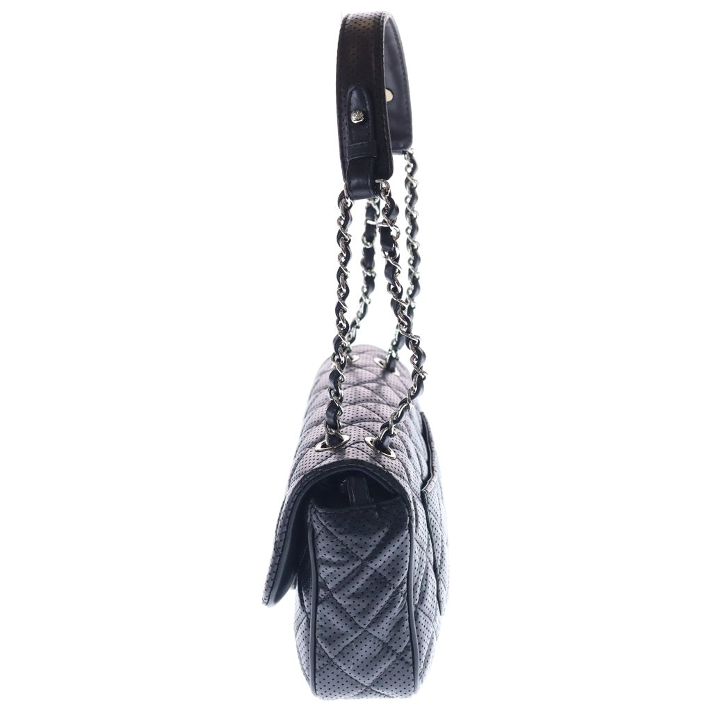 CHANEL(シャネル) マトラッセ25 パンチングレザー シングルフラップ Wチェーン ショルダーバッグ シルバー金具 ブラック 19番台 レディース
