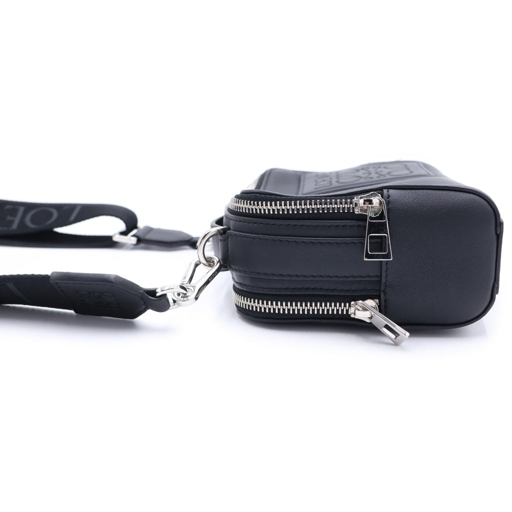 LOEWE(ロエベ) アナグラム ロゴ レザー 2WAY カメラ ハンド ショルダー バッグ シルバー金具 ブラック レディース