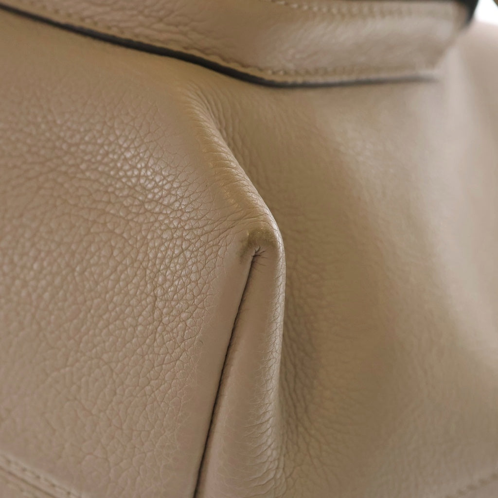 LOUIS VUITTON(ルイヴィトン) ロックミー バケットNV ハンドバッグ ショルダーバッグ ベージュ レザー ゴールド金具 レディース