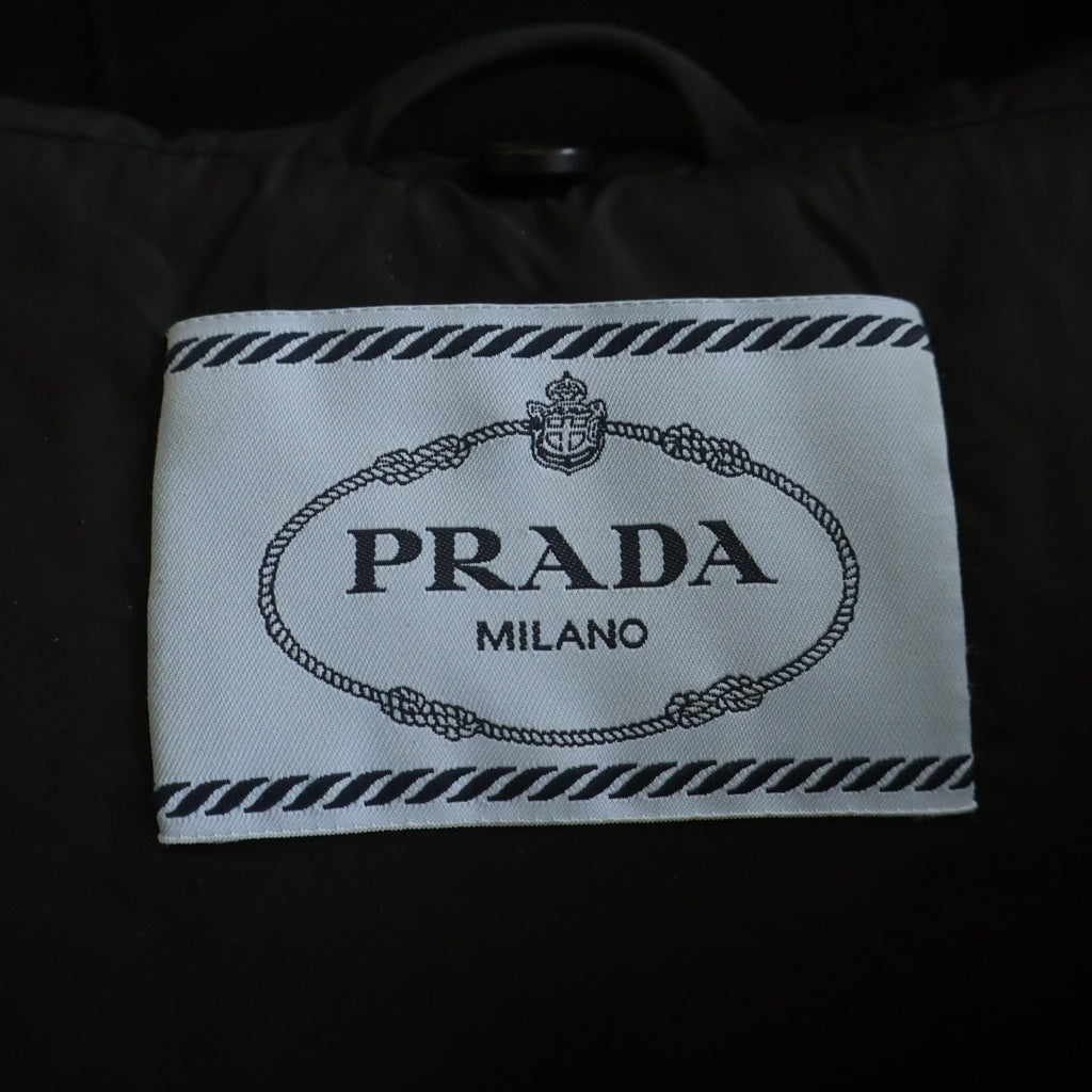 PRADA(プラダ) トライアングルロゴ ギャバジンパファーダウンジャケット ブラック #38 レディース