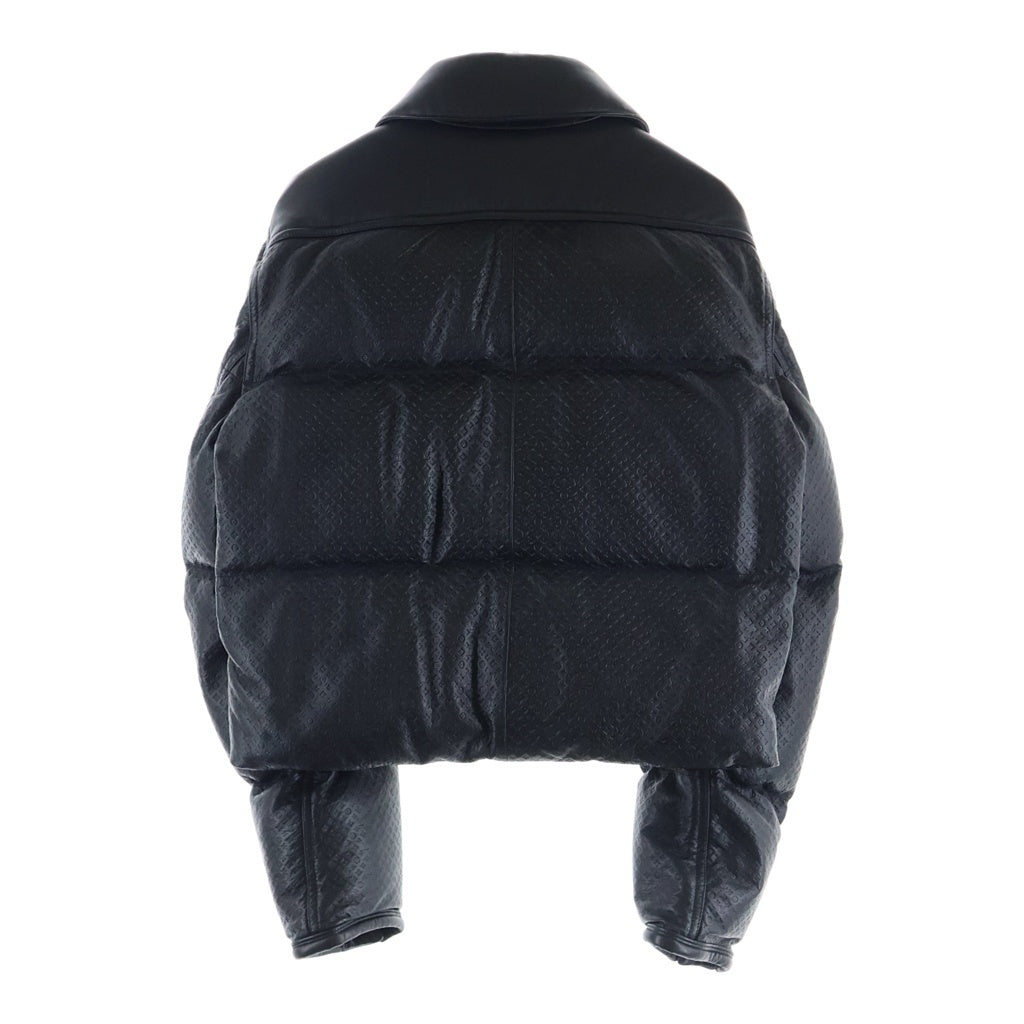 LOUIS VUITTON(ルイヴィトン) 23AW モノグラム エンボス ラムレザー ダウンジャケット ブラック レディース RW232WB DWH FPLJ82