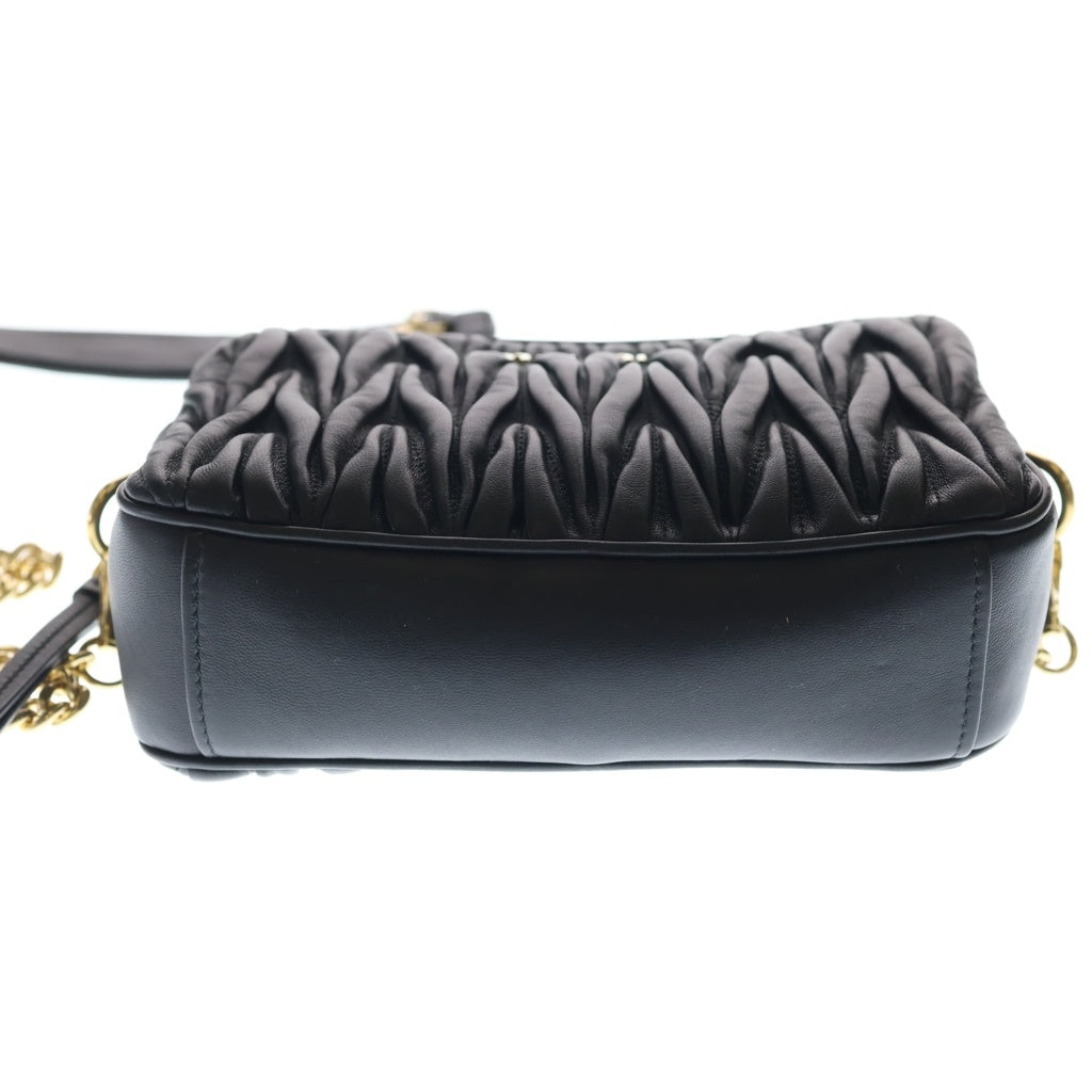 miumiu(ミュウミュウ) マテラッセ チェーンショルダーバッグ ブラック レザー 5BH118 ゴールド金具 レディース