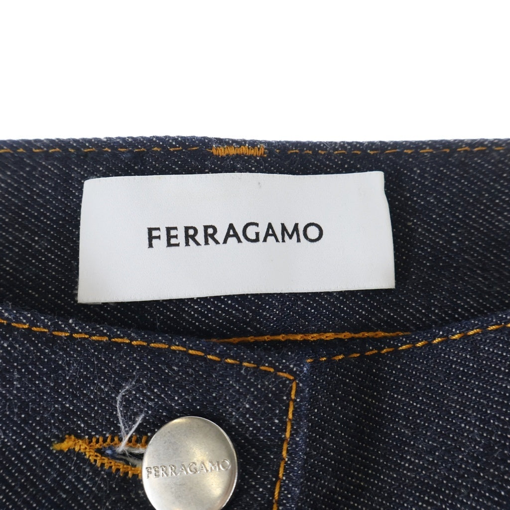 FERRAGAMO(フェラガモ) ロゴ ストレートデニムパンツ インディゴブルー #40 レディース