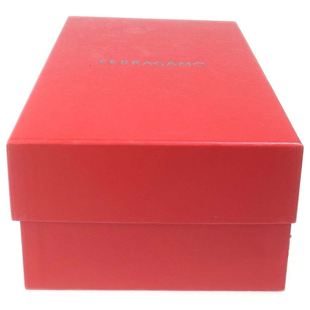 FERRAGAMO(フェラガモ) パテントレザー ヒール ブラック レディース