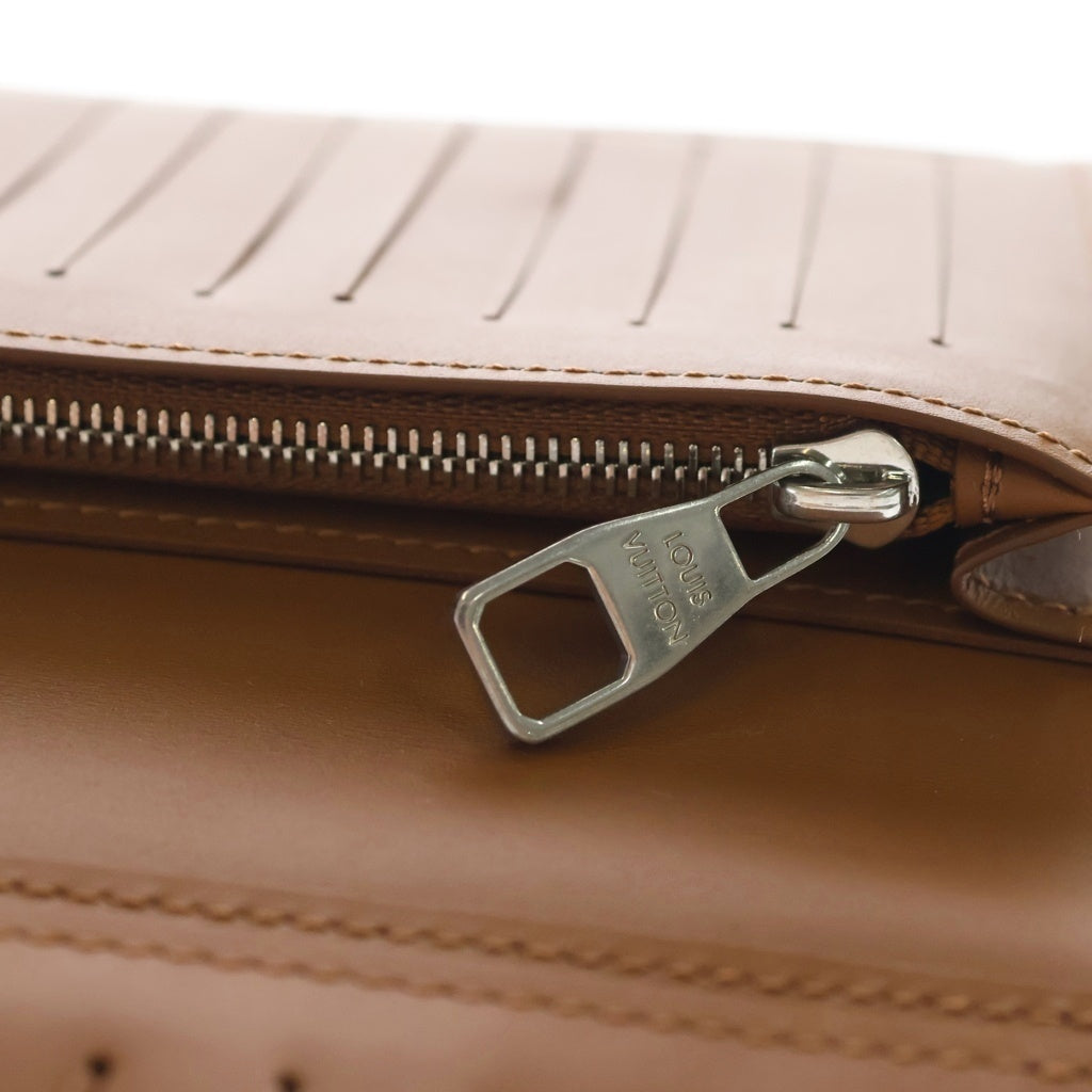 LOUIS VUITTON(ルイヴィトン) LVアエログラム ポルトフォイユ ブラザ レザー 二つ折り長財布 ロングウォレット ブラウン M25940 レディース