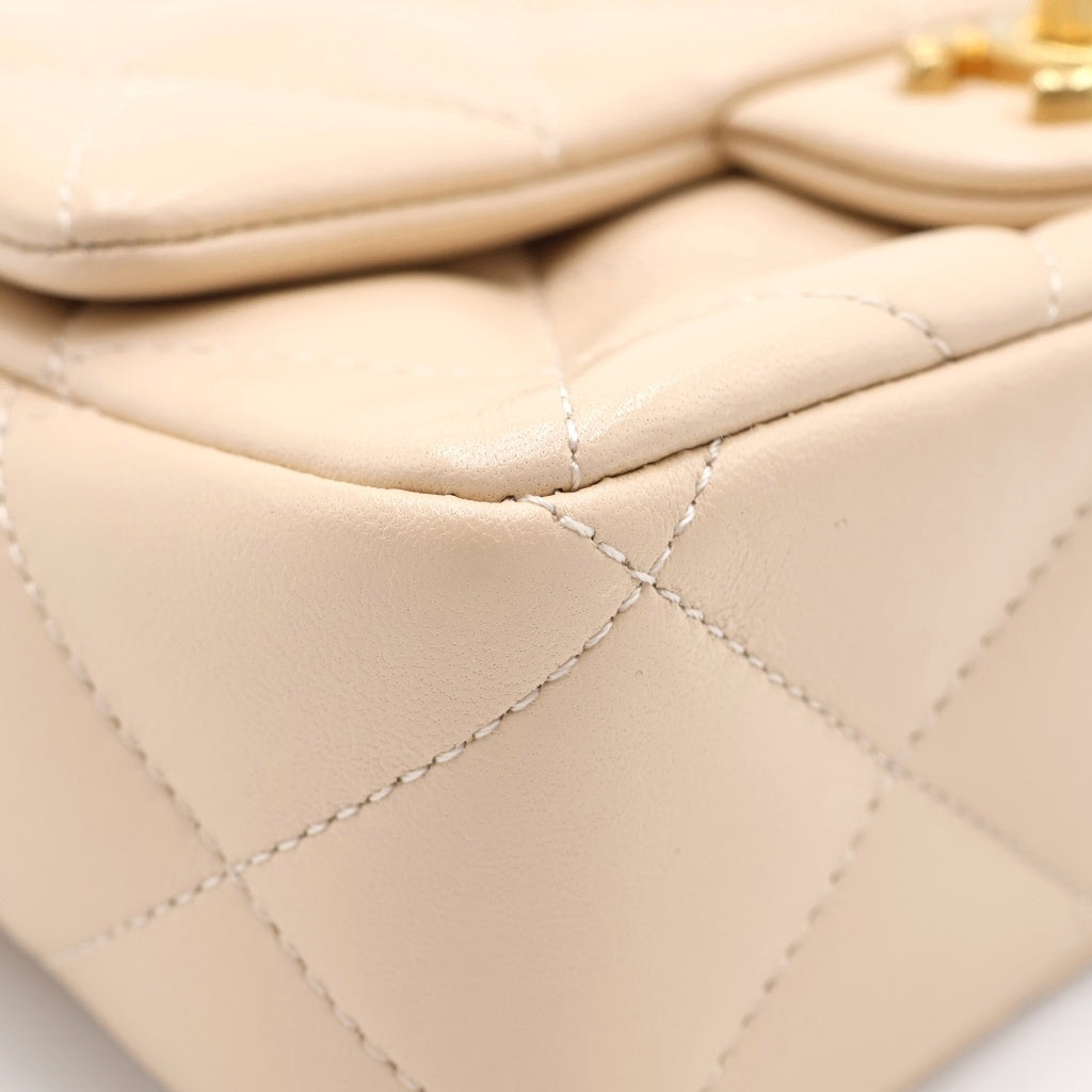 CHANEL(シャネル) マトラッセ ミニフラップ ショルダーバッグ ラムスキン チェーン ゴールド金具 ベージュ AS3829 レディース