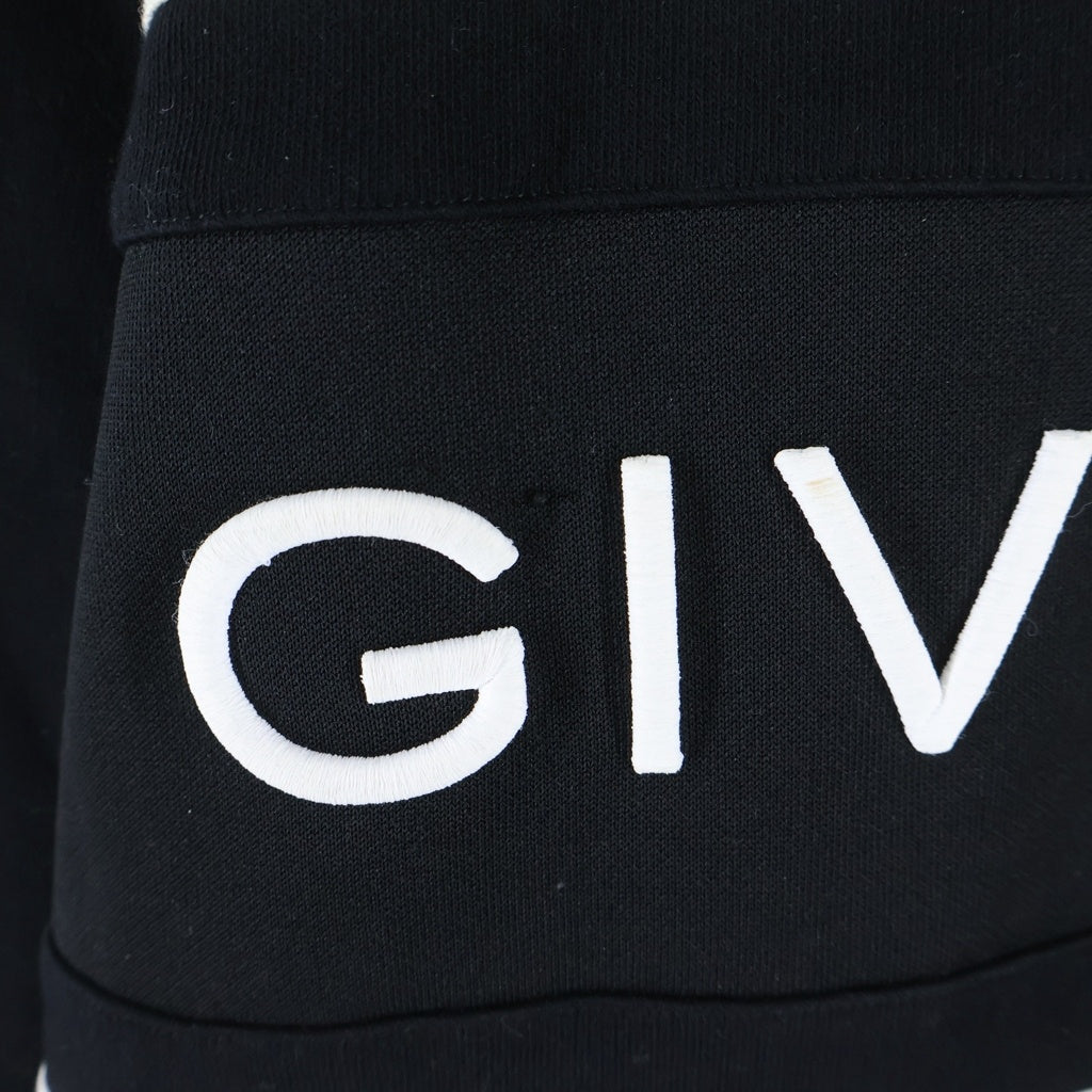 GIVENCHY(ジバンシィ) 19AW Embroidered Striped Loopback フロントエンボスロゴ スウェットシャツ トレーナー ブラック BMJ0383Y3P