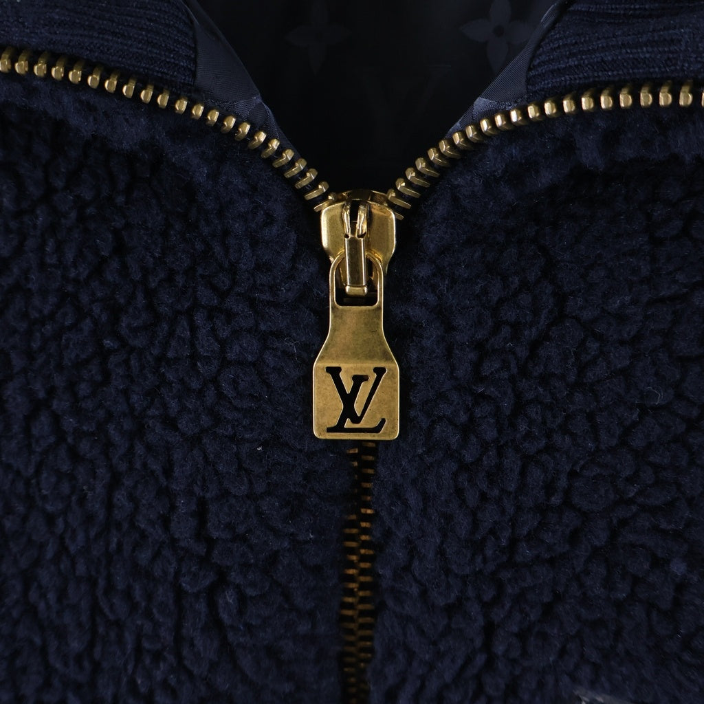 LOUIS VUITTON(ルイヴィトン) 25AW LVゴールドプル フロントレザーパッチ ボアブルゾン ジップアップアウター フリース ネイビー RM252MQ TDK HSY42W