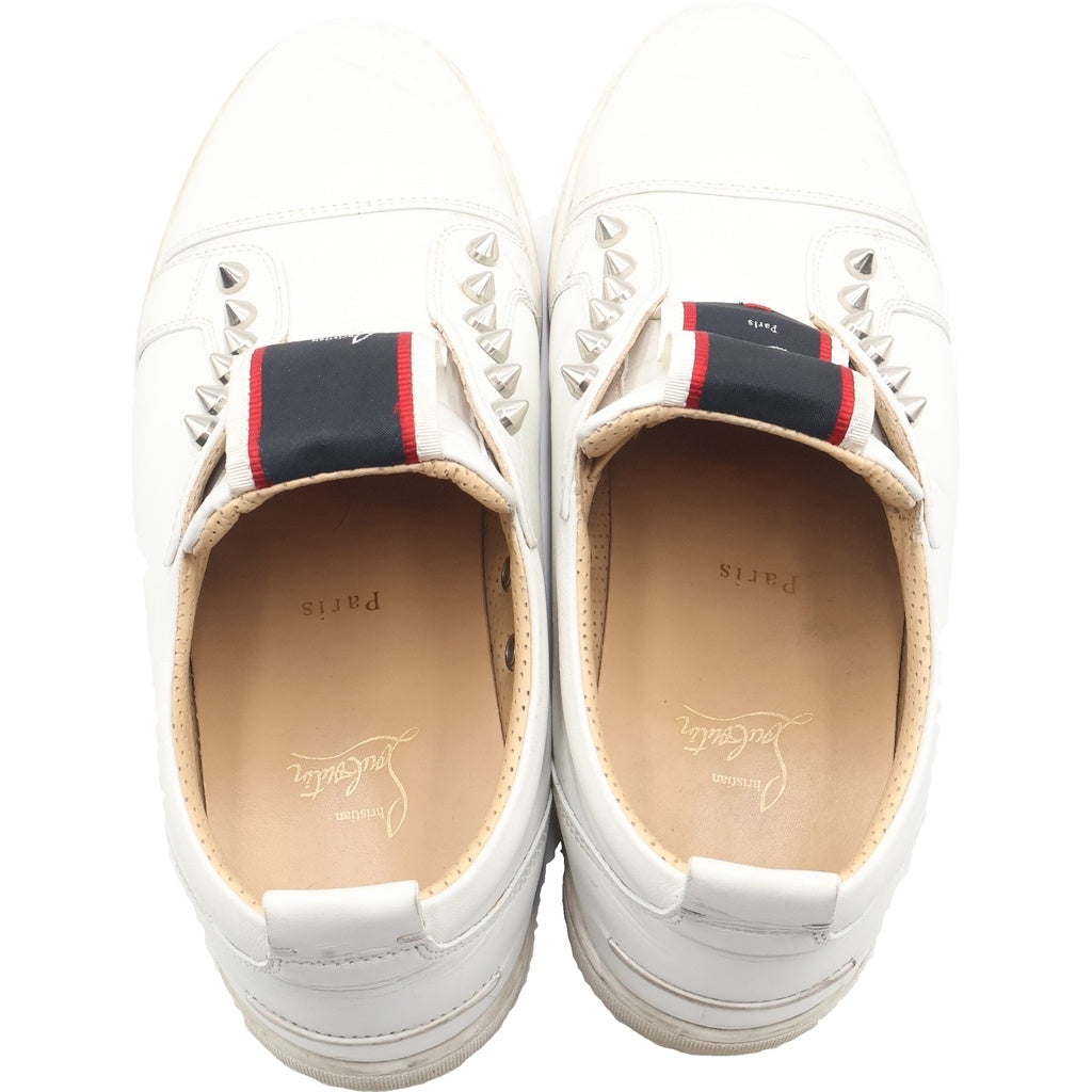 CHRISTIAN LOUBOUTIN(クリスチャンルブタン) スタッズ装飾 レザー スリッポン ローカットスニーカー ホワイト 3200465