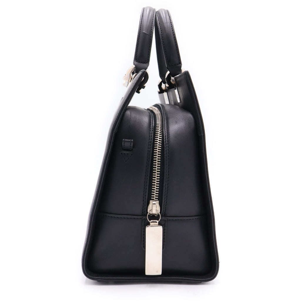 FERRAGAMO(フェラガモ) レザーハンドバッグ ブラック DY-219640 レディース