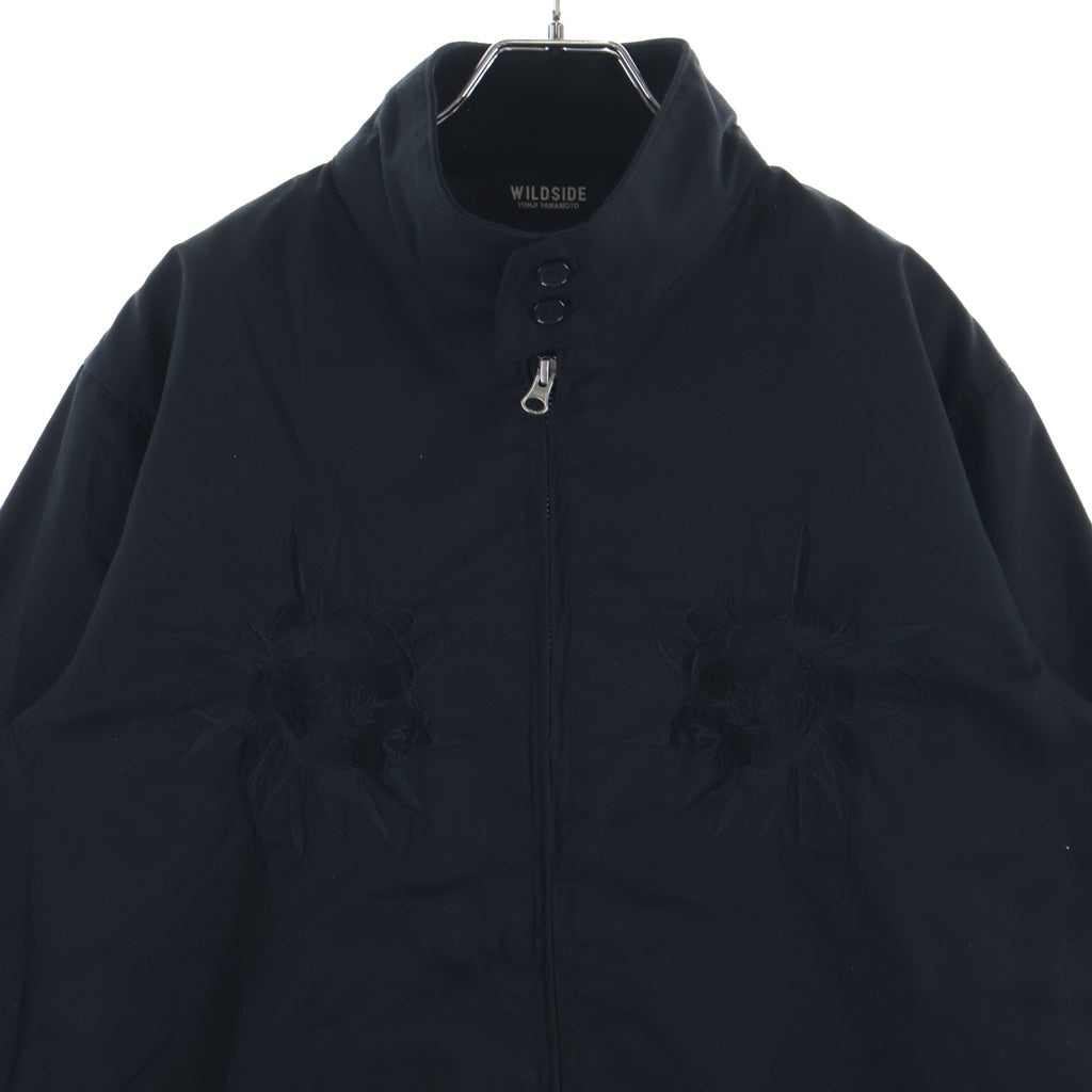 WILDSIDE YOHJI YAMAMOTO(ワイルドサイド ヨウジ ヤマモト) FLOWER EMBROIDERY SWINGTOP フラワー エンブロイダリー スウィングトップ ジップアップ ジャケット ブラック WO-Y03-903