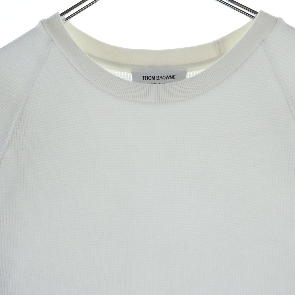 THOM BROWNE(トムブラウン) クラシック フォーストライプ クルーネック ワッフル 長袖スゥエット トレーナー カットソー ホワイト MJT205A-06452-100