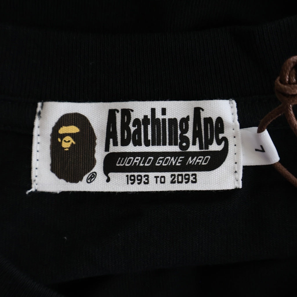 A BATHING APE(アベイシングエイプ) ×空山基 HAJIME SORAYAMA SHARK クルーネック 半袖Tシャツ カットソー ブラック 1H23110945