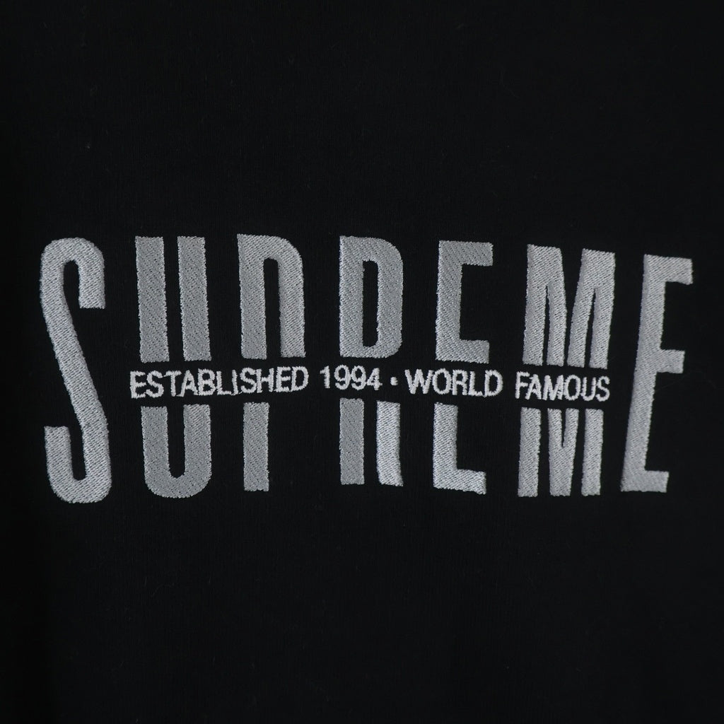 SUPREME(シュプリーム) 18AW World Famous Crewneck ワールドフェイマス 刺繍ロゴ スウェットクルーネックシャツ トレーナー ブラック