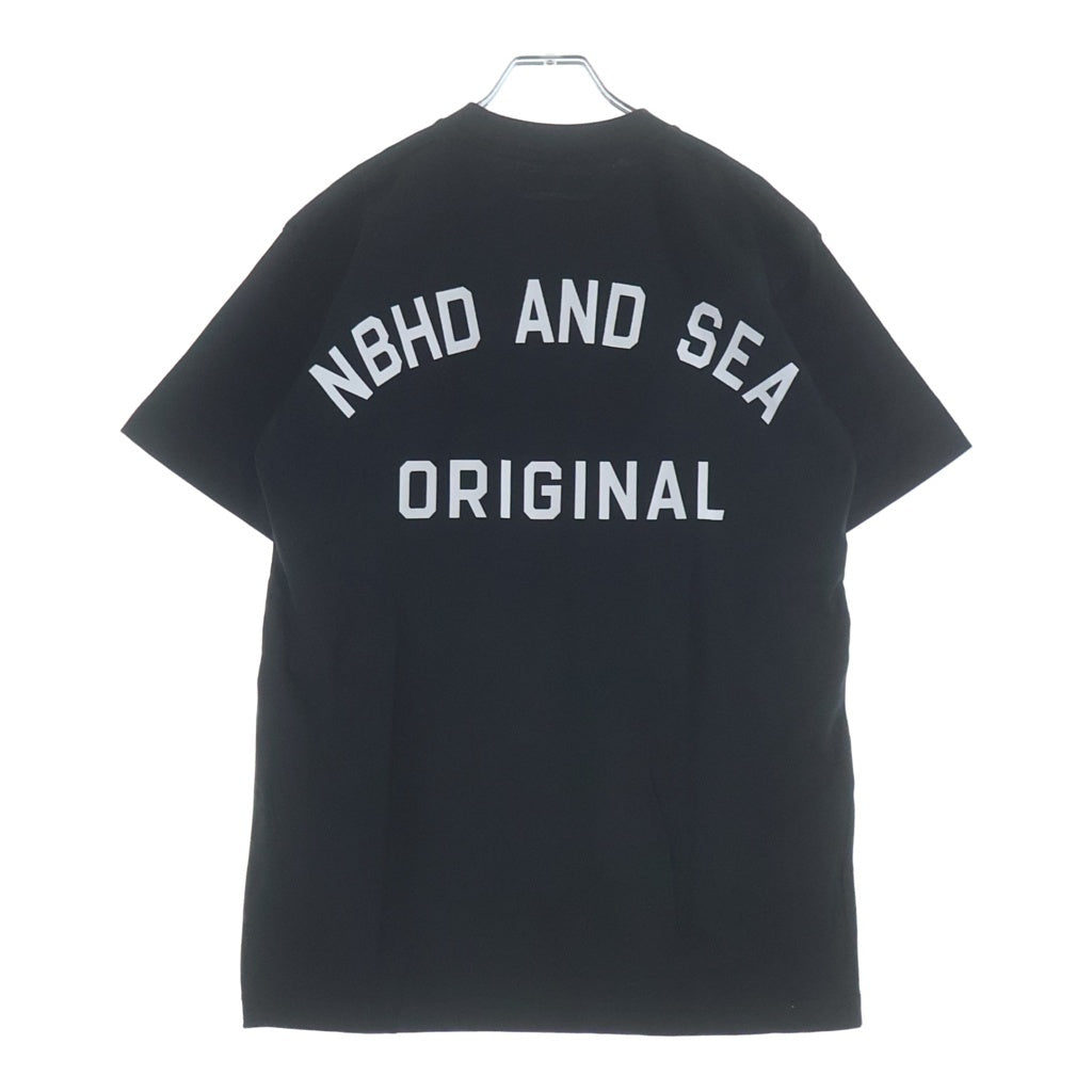 WIND AND SEA(ウィンダンシー) 22SS xNEIGHBORHOO ネイバーフッド プリントロゴ 半袖Tシャツ カットソー ブラック 221FRWSN-STMO03S