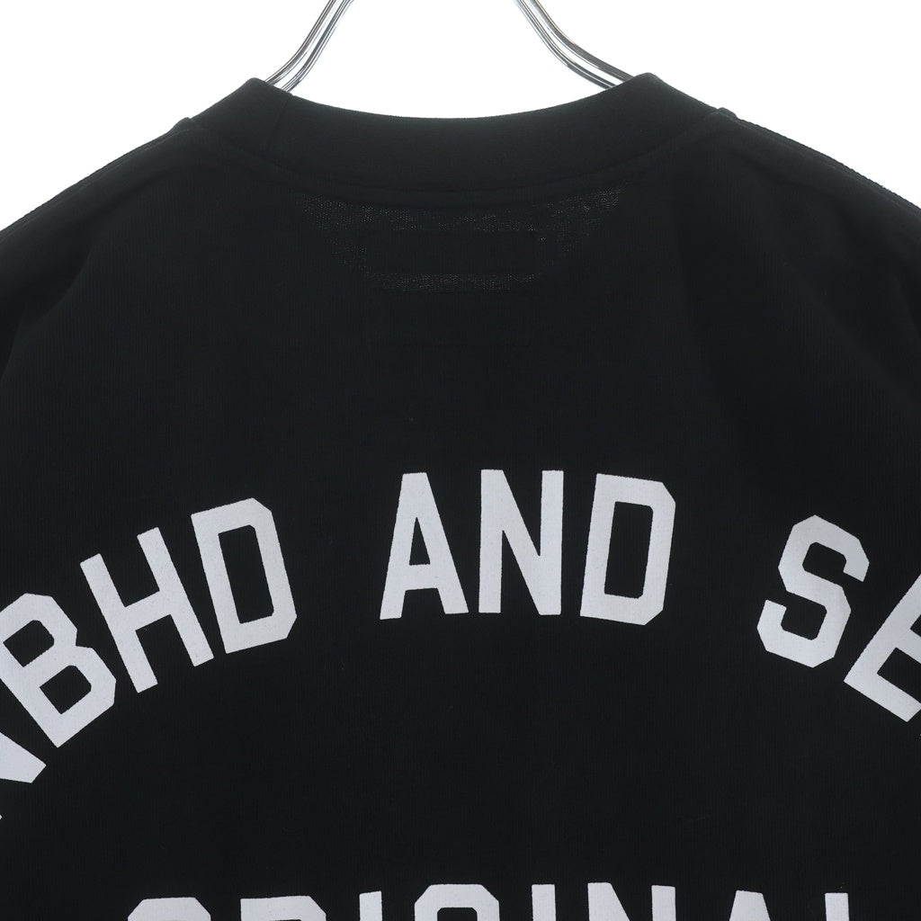 WIND AND SEA(ウィンダンシー) 22SS xNEIGHBORHOO ネイバーフッド プリントロゴ 半袖Tシャツ カットソー ブラック 221FRWSN-STMO03S