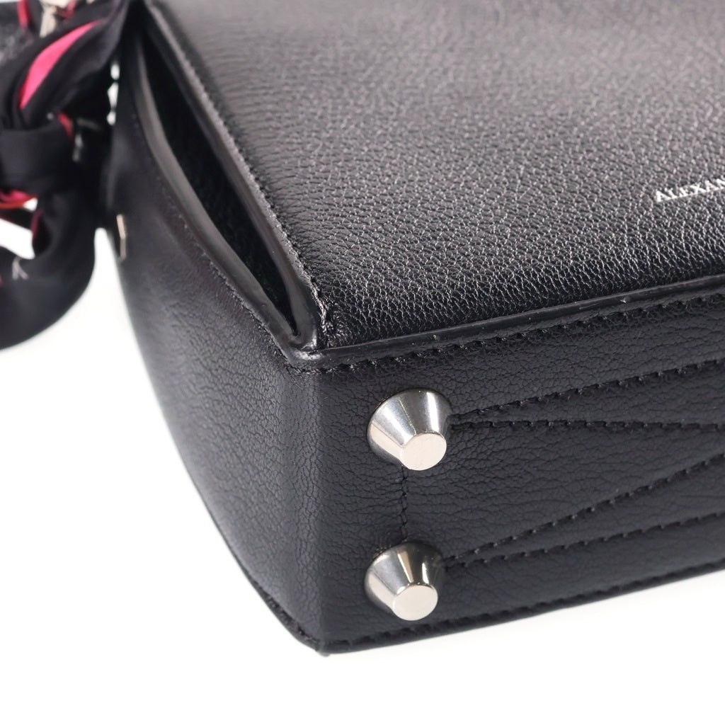 Alexander McQueen(アレキサンダーマックイーン) スカーフ ボックスバッグ ショルダーバッグ レディースブラック