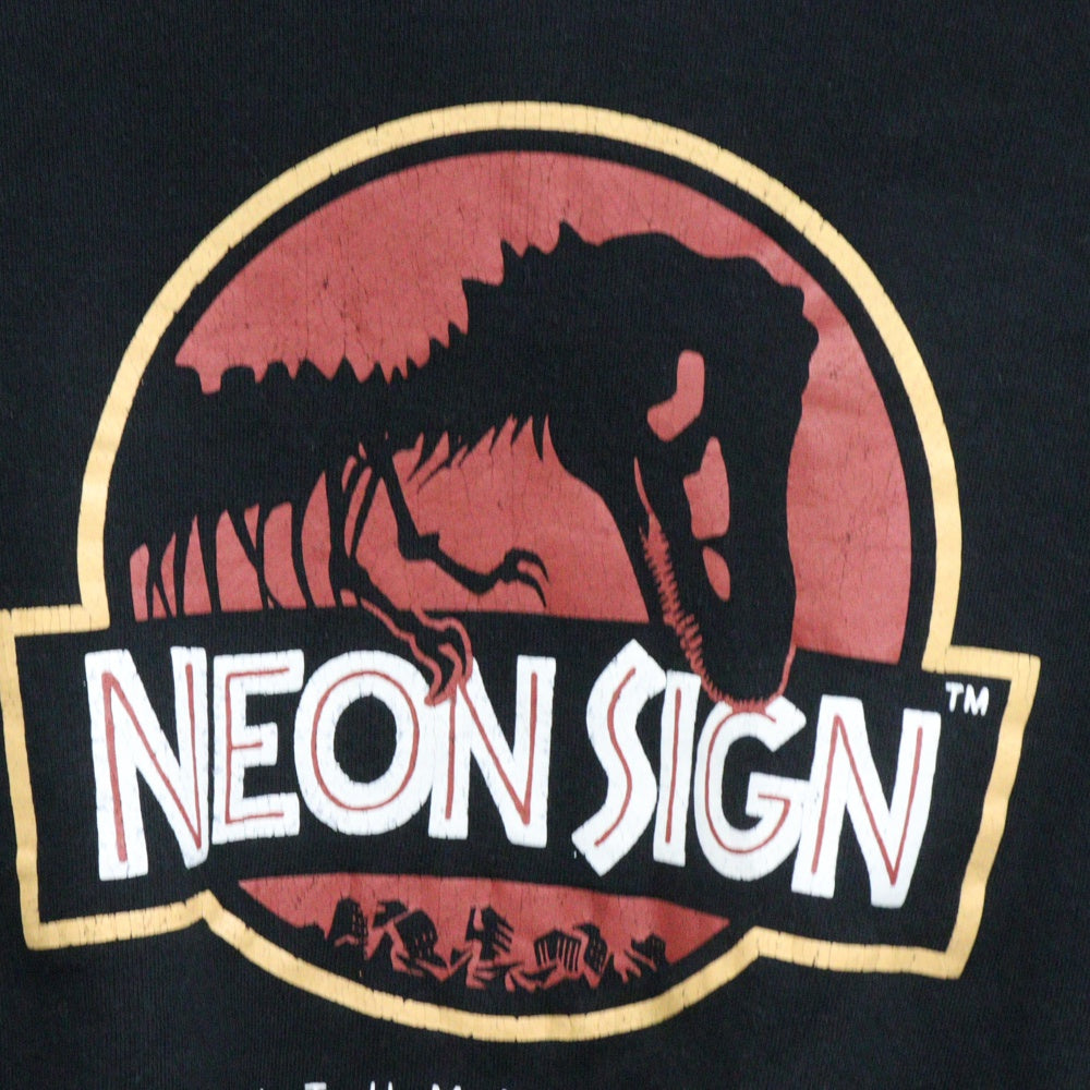 NEON SIGN(ネオンサイン) Dinosaur Hoodie フロントプリント プルオーバーパーカー ブラック
