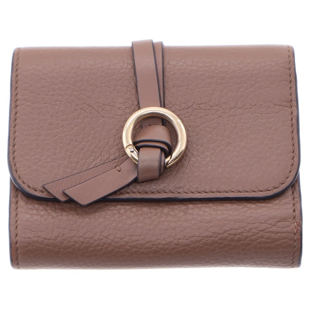 Chloe(クロエ) アルファベット スモール トリフォールド レザー コンパクトウォレット 三つ折り財布 ベージュ 03-21-60-65