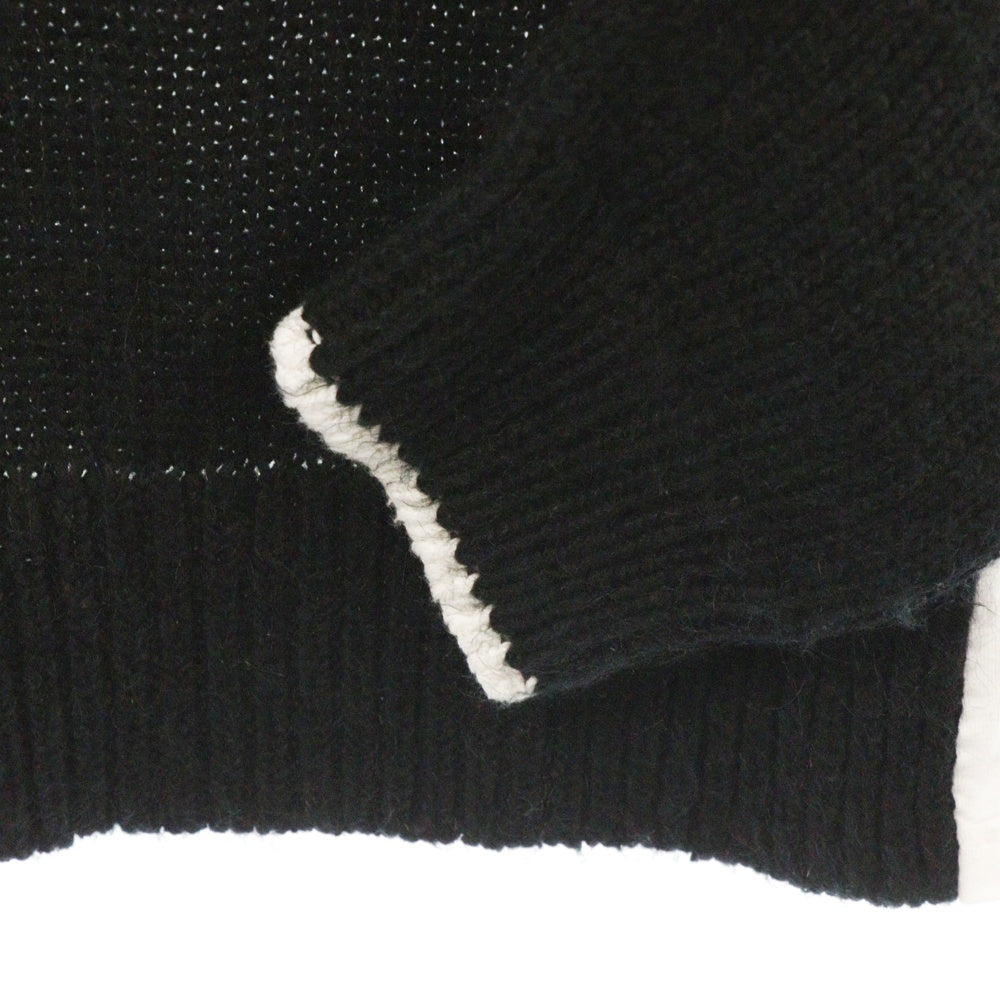 MM6 Maison Margiela(エムエムシックスメゾンマルジェラ) 23SS フロント ズームロゴ 異素材切り替え プルオーバー ニットセーター ブラック/ホワイト S52GP0144 S18190