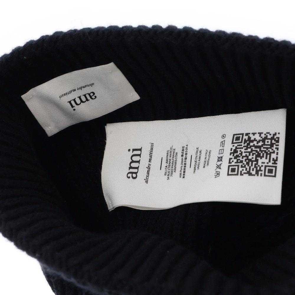 AMI Alexandre Mattiussi(アミアレクサンドルマテュッシ) RED ACD BEANIE 刺繍 ロゴ ニット ビーニー 帽子 ブラック BFUHA106.018
