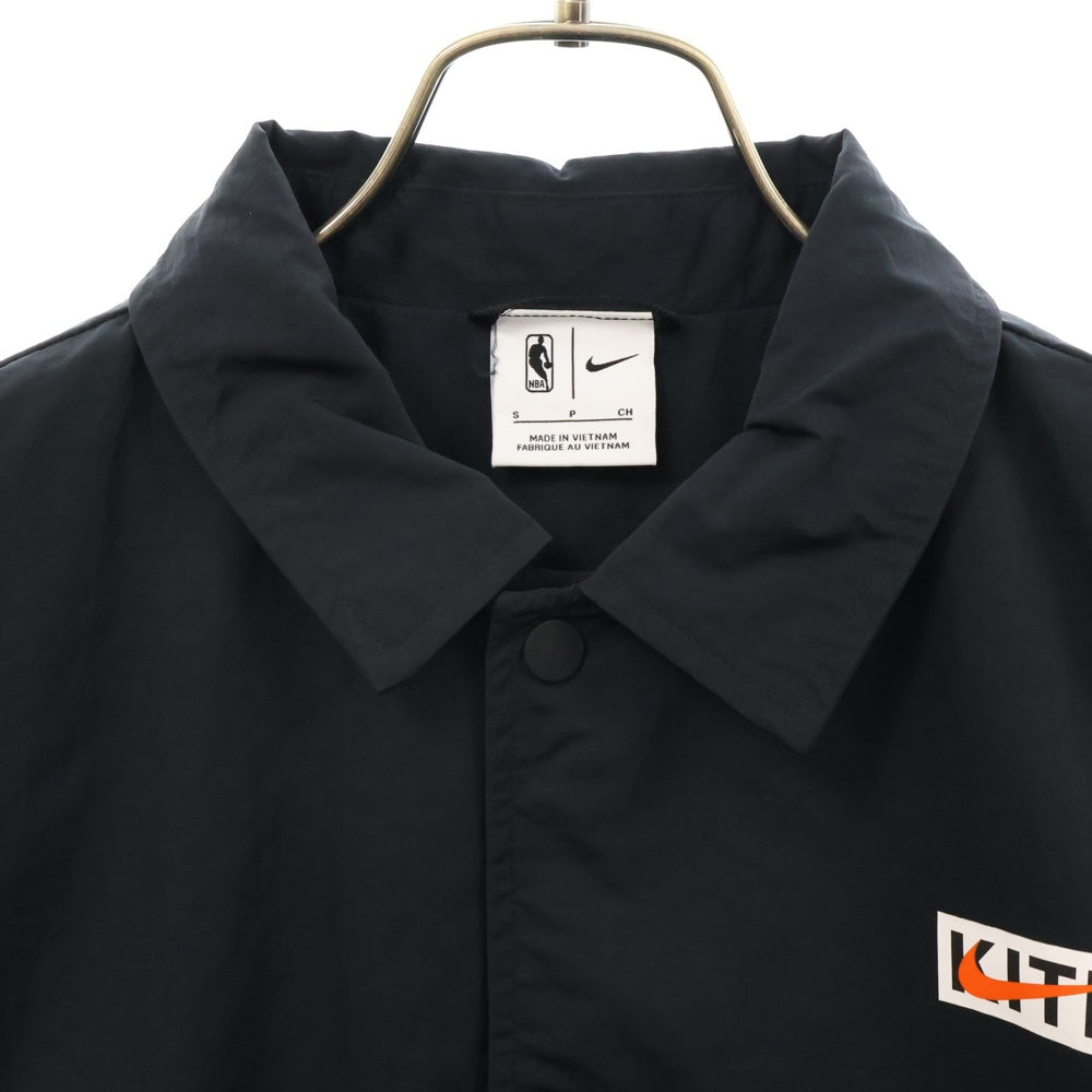 KITH(キス) × NIKE New York Knicks Fleece Crewneck ナイキ ニューヨークニックス ロゴエンブロイダリー ナイロン コーチジャケット ブラック CZ1801-010