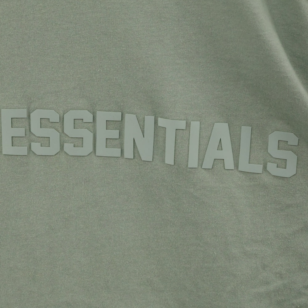 FEAR OF GOD ESSENTIALS(フィアオブゴッド エッセンシャルズ) L/S T-SHIRT フロントラバーロゴ 長袖Tシャツ ロンT グリーン