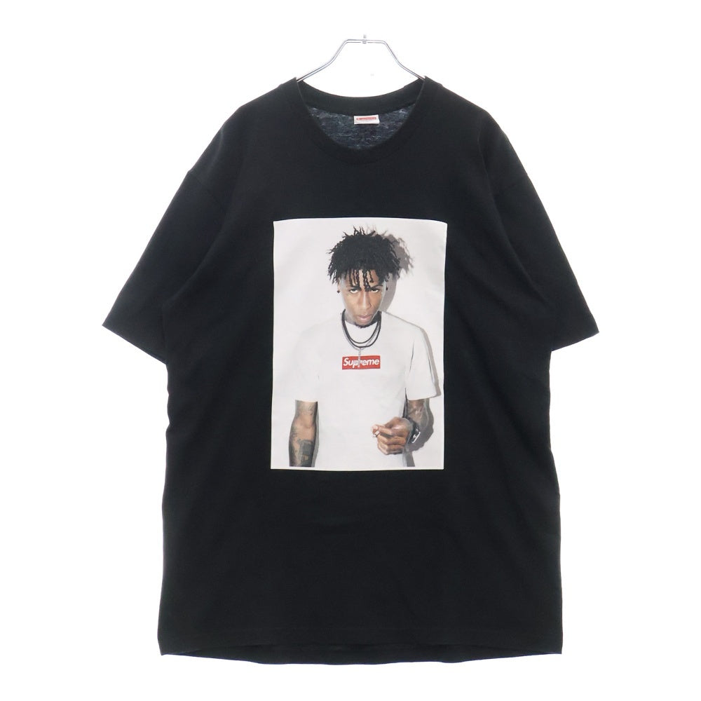 SUPREME(シュプリーム) 23AW NBA Young Boy Tee ヤングボーイ プリント クルーネック 半袖 Tシャツカットソー ブラック