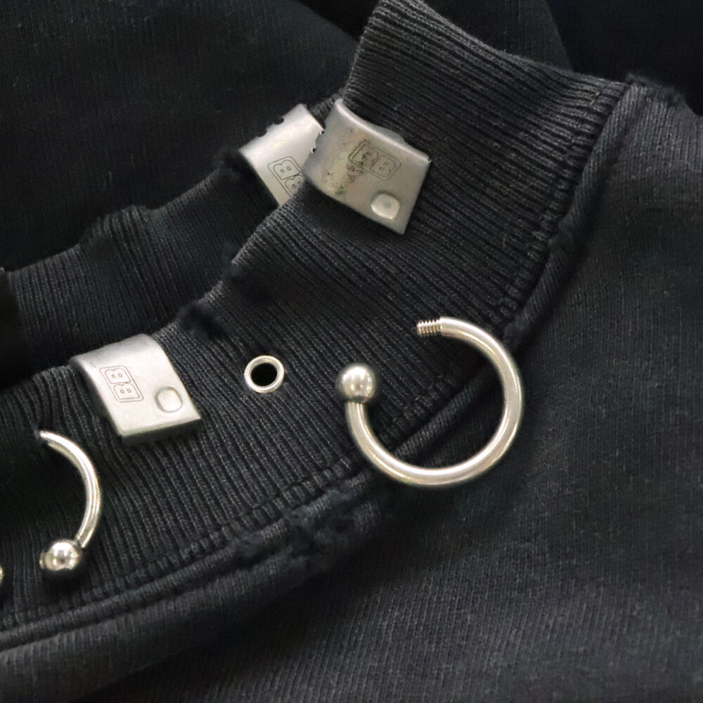 BALENCIAGA(バレンシアガ) 23AW Pierced Round ピアス ダメージ加工 オーバーサイズ クルーネックスウェットトレーナー ダークグレー 762718 TPVD9