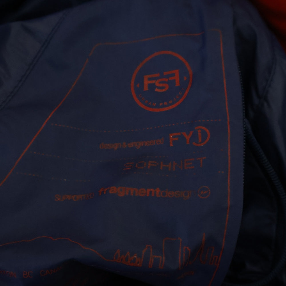 SOPHNET.(ソフネット) ×FRAGMENT DESIGN ×FSF フラグメントデザイン フーデッドナイロンダウンジャケット ブルー/レッド SOPH-123066