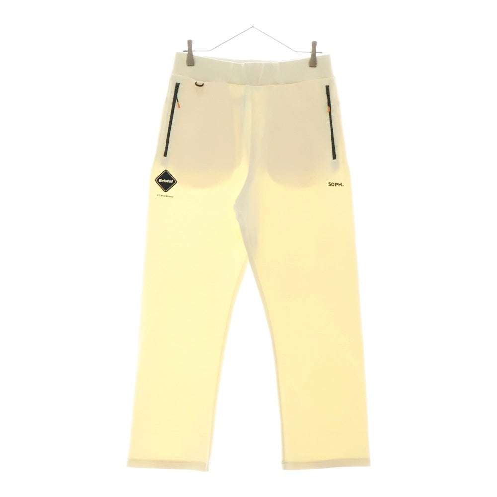 F.C.R.B./F.C.Real Bristol/FCRB(エフシーアールビー/エフシーレアルブリストル) 25SS TECH SWEAT TEAM FLAT HEM BAGGY PANTS ロゴパッチ付き テックスウェット バギーパンツ ホワイト FCRB-250017