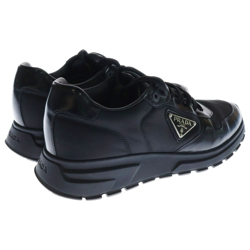 PRADA(プラダ) PRAX 01 Re-Nylon ブラッシュドレザー ローカットスニーカー ブラック 2EE369