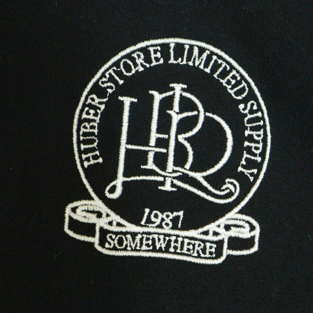 HUBER STORE(ヒューバーストア) 25SS ORIGINAL ENBLEM TEE オリジナルエンブレムTシャツ ブラック