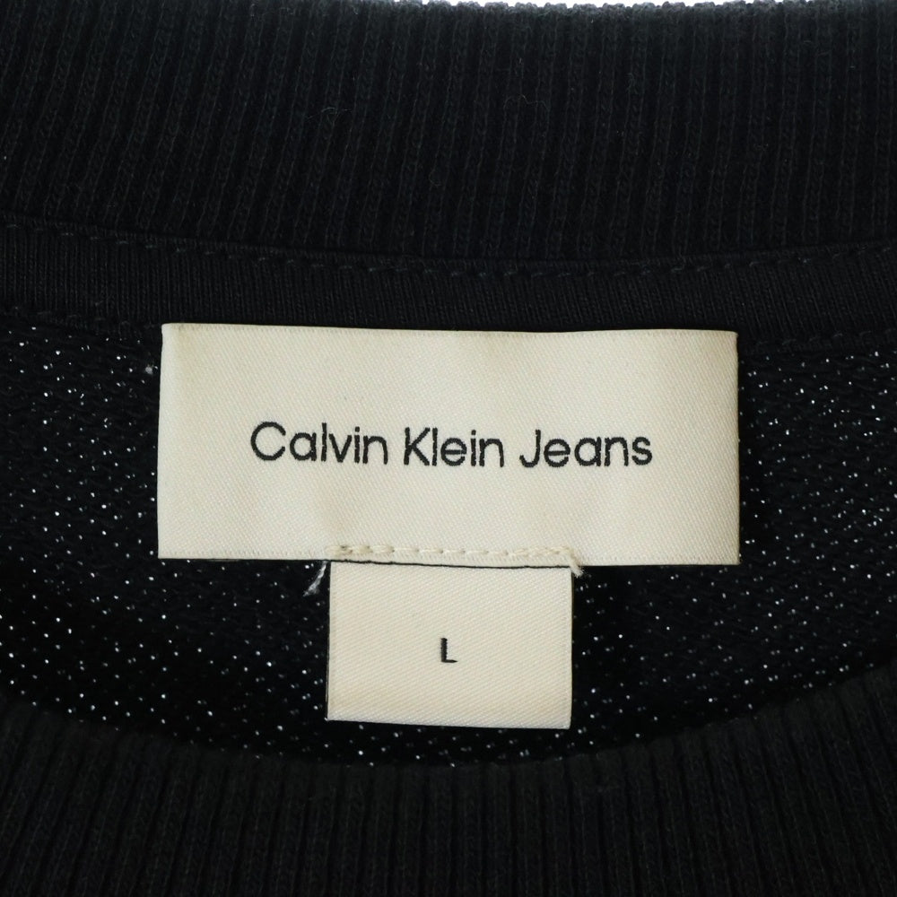 Calvin Klein(カルバンクライン) CK BADGE CREWNECK SWEATSHIRTS ロゴバッジ クルーネック スウェットシャツ ブラック J326966