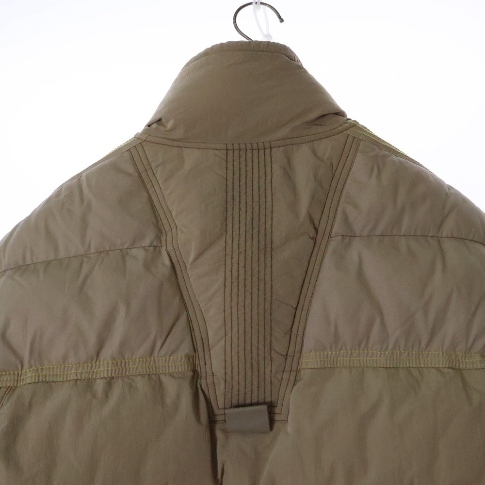 DIESEL(ディーゼル) W-BRIGGGS 胸ラバーロゴ 袖ラインステッチ ジップアップ中綿ジャケット ベージュ A03029