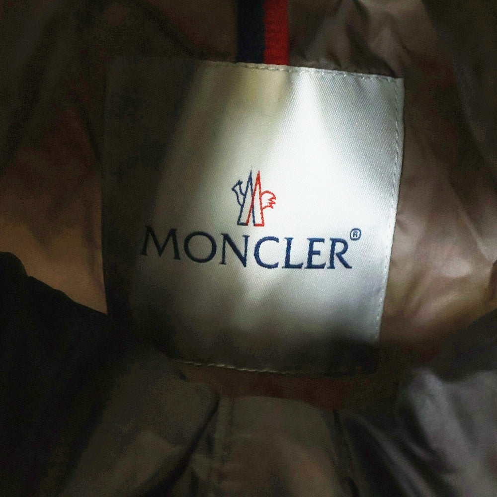 MONCLER(モンクレール) 15AW TALHOUET GIUBBOTTO タルウエ ロゴワッペン スタンドカラー ダウンコート ブラウン レディース A20934981305 53689
