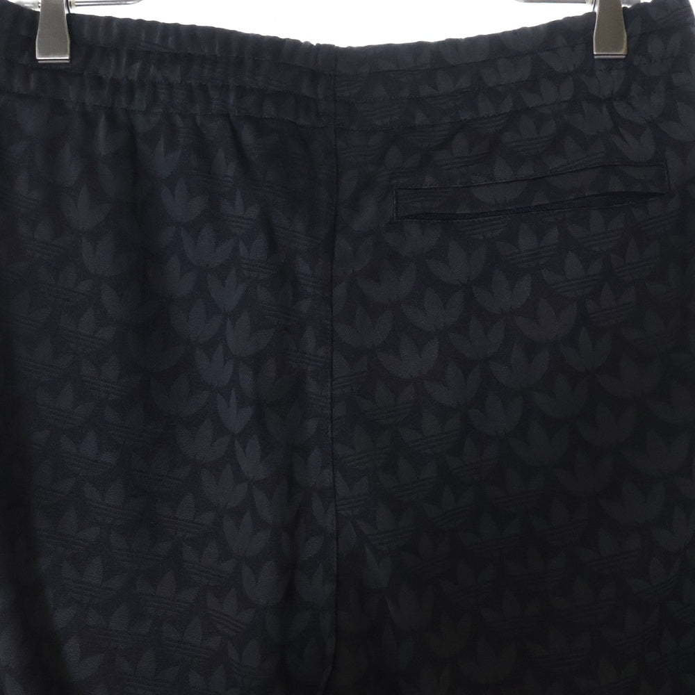 adidas Originals(アディダスオリジナルス) Monogram Track Pants モノグラム 総柄プリント トラックパンツ ブラック IP6985