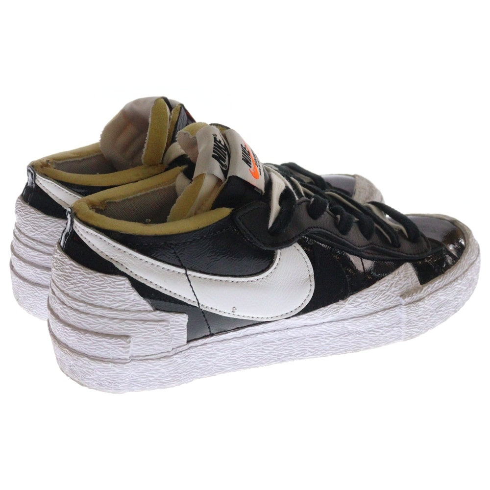 NIKE(ナイキ) ×sacai BLAZER LOW ”BLACK PATENT LEATHER サカイ ブレーザー ローカットスニーカー ホワイト/ブラック US7/25cm DM6443-001